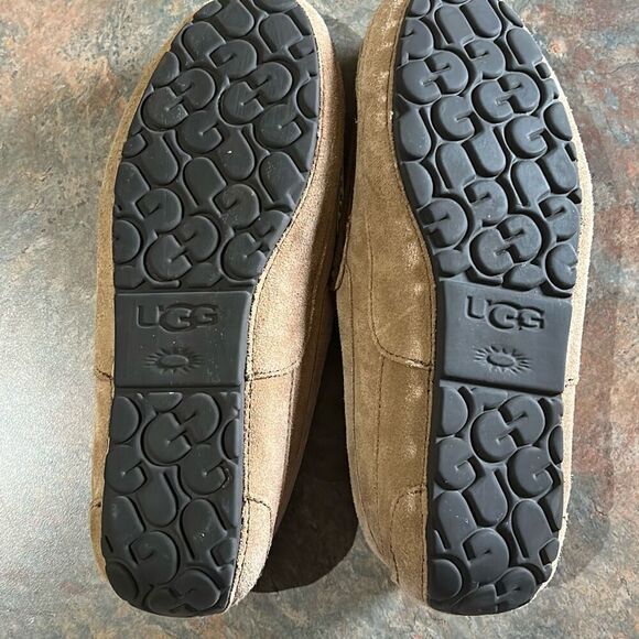 UGG Alder Men’s 11 Suede Driving Moccasin Shoe Slip On Slippers - Picture 2 of 8